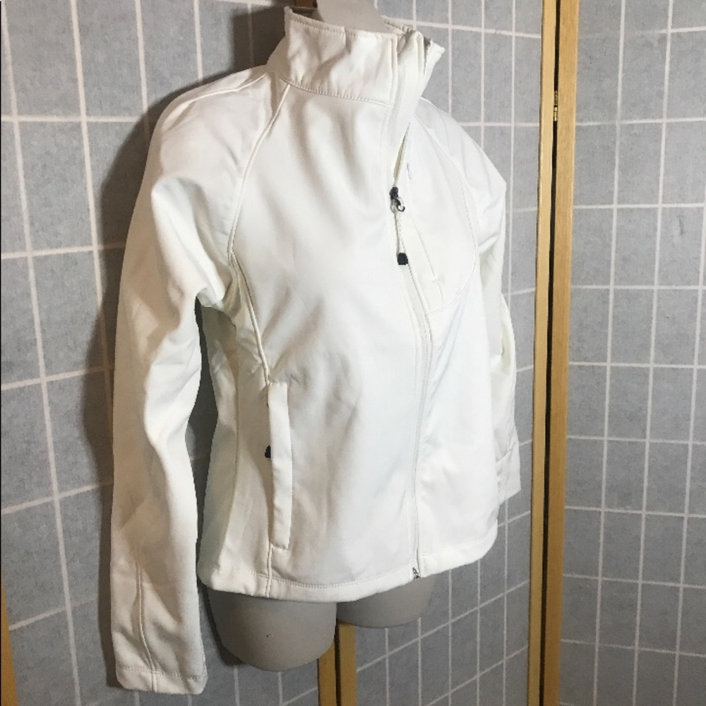 NWT! Ivory High Collar Outdoor Coat by GP Size S